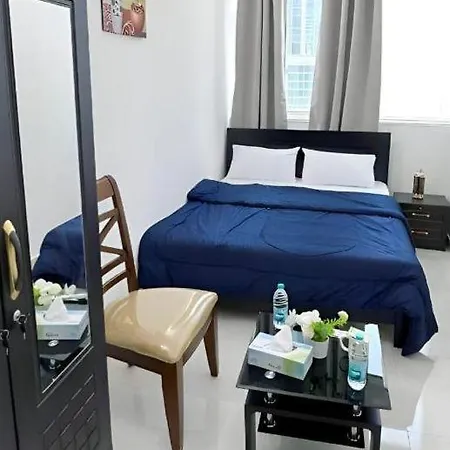 Mbz - New Fabulous Room In Unique Flat